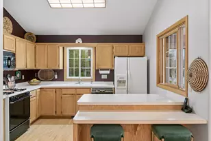 3803 Minnesota Ln N, Plymouth, MN 55446 - Photo 14