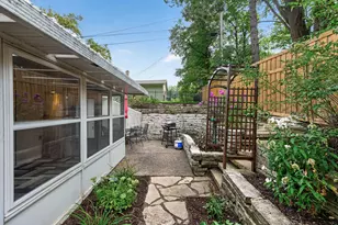 2420 Simpson St, Roseville, MN 55113 - Photo 50