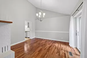 2420 Simpson St, Roseville, MN 55113 - Photo 14