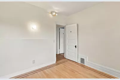 2220 Pleasant Avenue, Minneapolis, MN 55404 - Photo 22
