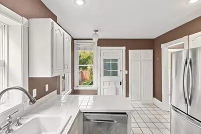 2220 Pleasant Avenue, Minneapolis, MN 55404 - Photo 18