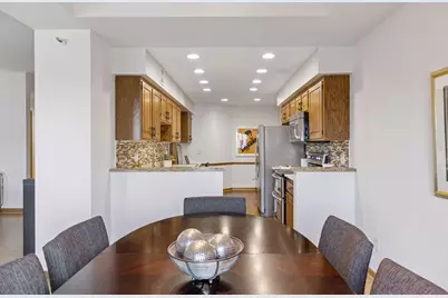 1201 Yale Place #408, Minneapolis, MN 55403 - Photo 6