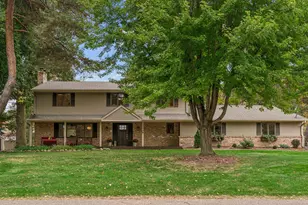 1445 Ranier Ln N, Plymouth, MN 55447 - Photo 2