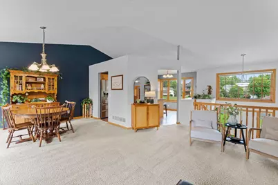 5715 159th Street N, Hugo, MN 55038 - Photo 8