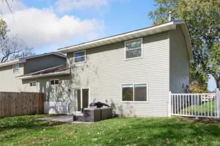 190 Transit Ave, Roseville, MN 55113 - Photo 30