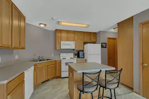17529 69th Pl N, Maple Grove, MN 55311 - Photo 4
