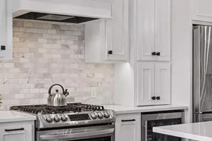 14382 Flora Ct, Apple Valley, MN 55124 - Photo 12