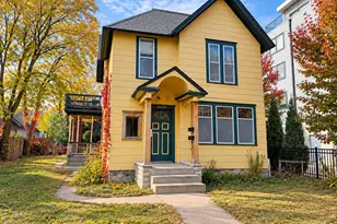 2620 Stevens Ave, Minneapolis, MN 55408 - Photo 1