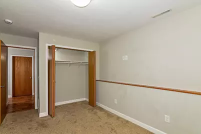 1054 Falcon Road SE, Rochester, MN 55904 - Photo 10