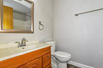 1054 Falcon Road SE, Rochester, MN 55904 - Photo 16