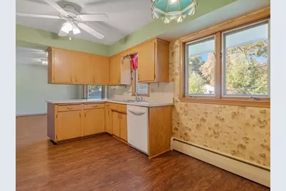 3501 Florida Avenue N, Crystal, MN 55427 - Photo 2