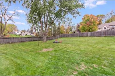 116 Meadow Circle N, Burnsville, MN 55337 - Photo 26
