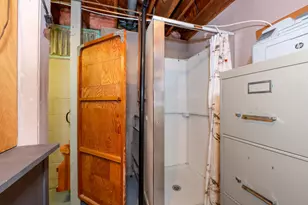 4249 Oliver Ave N, Minneapolis, MN 55412 - Photo 32