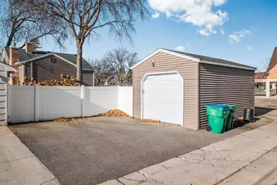 3029 Idaho Avenue S, Saint Louis Park, MN 55426 - Photo 24
