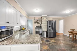 3029 Idaho Ave S, Saint Louis Park, MN 55426 - Photo 8