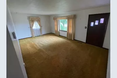 1920 4th Avenue NW, Austin, MN 55912 - Photo 6
