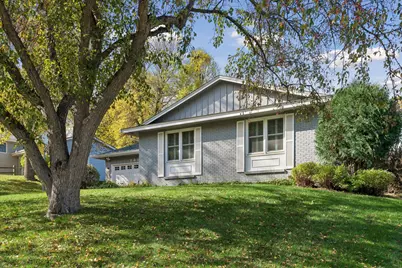 13120 Thomas Avenue S, Burnsville, MN 55337 - Photo 4
