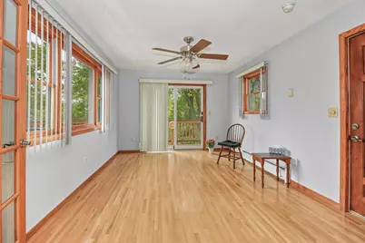 556 Turin Avenue, South Saint Paul, MN 55075 - Photo 2