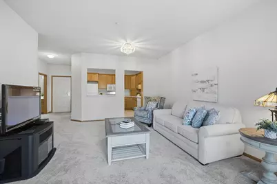 1201 Hadley Avenue N #107, Oakdale, MN 55128 - Photo 12