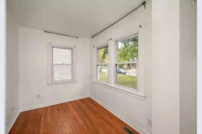 2745 Hampshire Avenue S, Saint Louis Park, MN 55426 - Photo 10