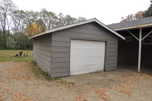 412 W Hazel Ave, Pillager, MN 56473 - Photo 10