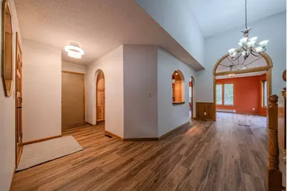 1568 Lakewood Drive N, Maplewood, MN 55119 - Photo 26