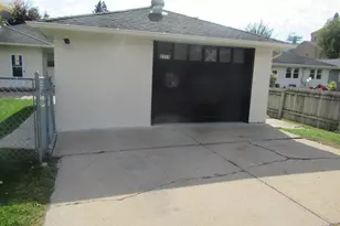 2513 St Anthony Blvd, Saint Anthony, MN 55418 - Photo 12
