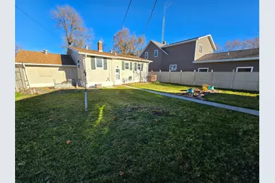 204 W 2nd Street, Argyle, MN 56713 - Photo 12