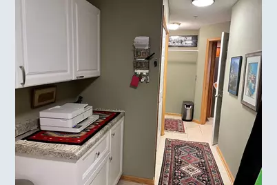 7930 Golden Valley Road #1, Golden Valley, MN 55427 - Photo 32