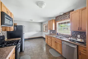 502 2nd St S, Grove City, MN 56243 - Photo 8