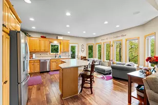 542 Majestic Oaks Ct, Eagan, MN 55123 - Photo 14