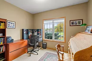 542 Majestic Oaks Ct, Eagan, MN 55123 - Photo 18