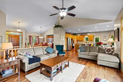 542 Majestic Oaks Court, Eagan, MN 55123 - Photo 10