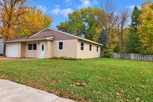 300 17th St NW, Willmar, MN 56201 - Photo 4