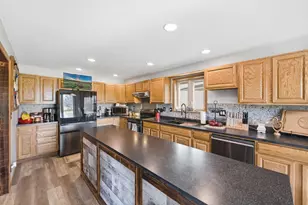 888 179th St, Dresser, WI 54009 - Photo 10