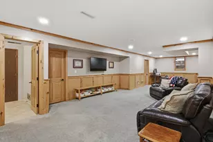 817 Sunset Ln, River Falls, WI 54022 - Photo 22