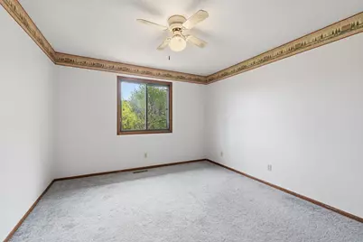 326 Morningside Circle, Saint Paul, MN 55119 - Photo 20