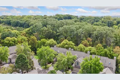 1640 Rose Hill Circle, Saint Paul, MN 55108 - Photo 6