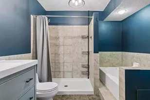 1640 Rose Hill Cir, Saint Paul, MN 55108 - Photo 30