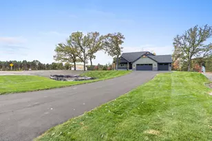 15626 Sycamore St, Andover, MN 55304 - Photo 4