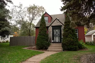 1481 Edgerton St, Saint Paul, MN 55130 - Photo 2