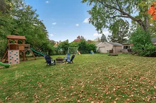 2071 Cedar Ave, White Bear Lake, MN 55110 - Photo 30