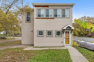 989 Burr St, Saint Paul, MN 55130 - Photo 48