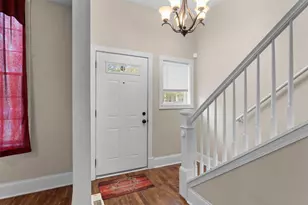 989 Burr St, Saint Paul, MN 55130 - Photo 6