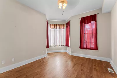 989 Burr Street, Saint Paul, MN 55130 - Photo 10