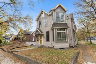 989 Burr St, Saint Paul, MN 55130 - Photo 4