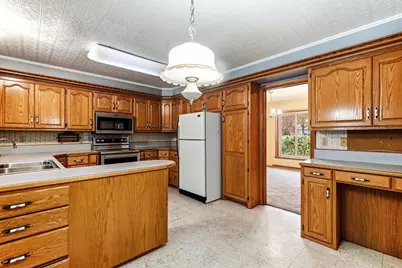 648 Roosevelt Road, Saint Cloud, MN 56301 - Photo 10