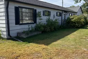 1318 2nd St SE, Bemidji, MN 56601 - Photo 2
