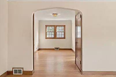 3721 Joppa Avenue S, Saint Louis Park, MN 55416 - Photo 6