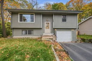 4605 Cumberland Rd, Mound, MN 55364 - Photo 2